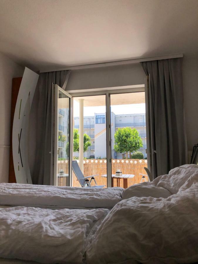 Apartment Parkplatz Und Balkon - Burberg`s Heimathafen In Wiesbaden