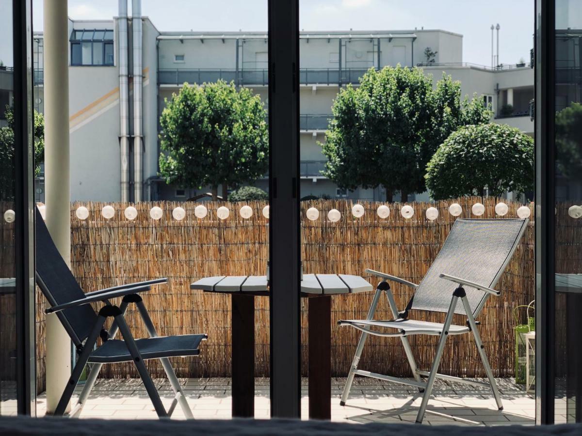Apartamento Parkplatz Und Balkon - Burberg's Heimathafen In Wiesbaden